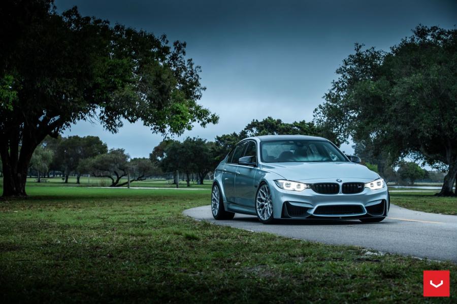  BMW M3 Sedan on Vossen Wheels (HF-2) 2019 года  (фото 8 из 25)